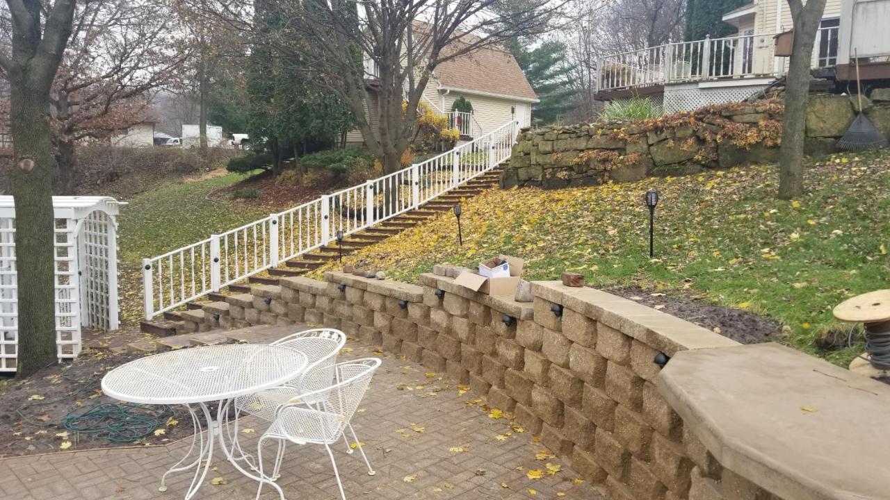 Trickling Waters Retreat Villa Marquette Dış mekan fotoğraf